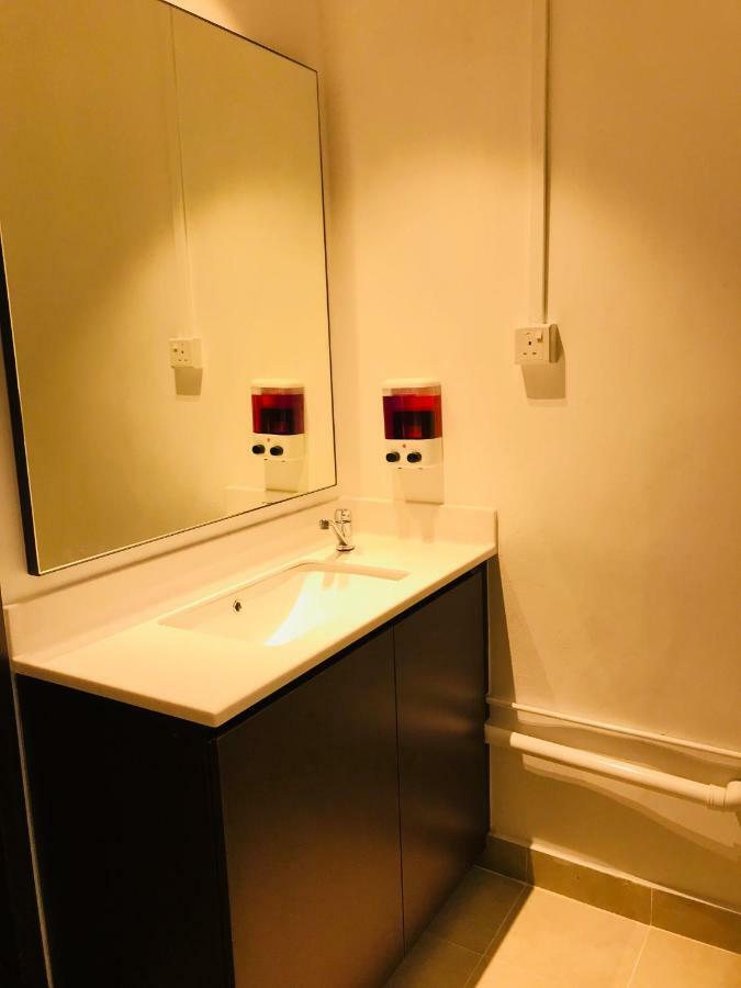 Atlantis Pods @ Chinatown Hotell Singapore Exteriör bild